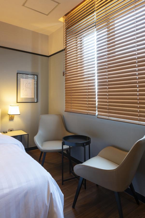 Brown-Dot Hotel Shinho Busan Buitenkant foto