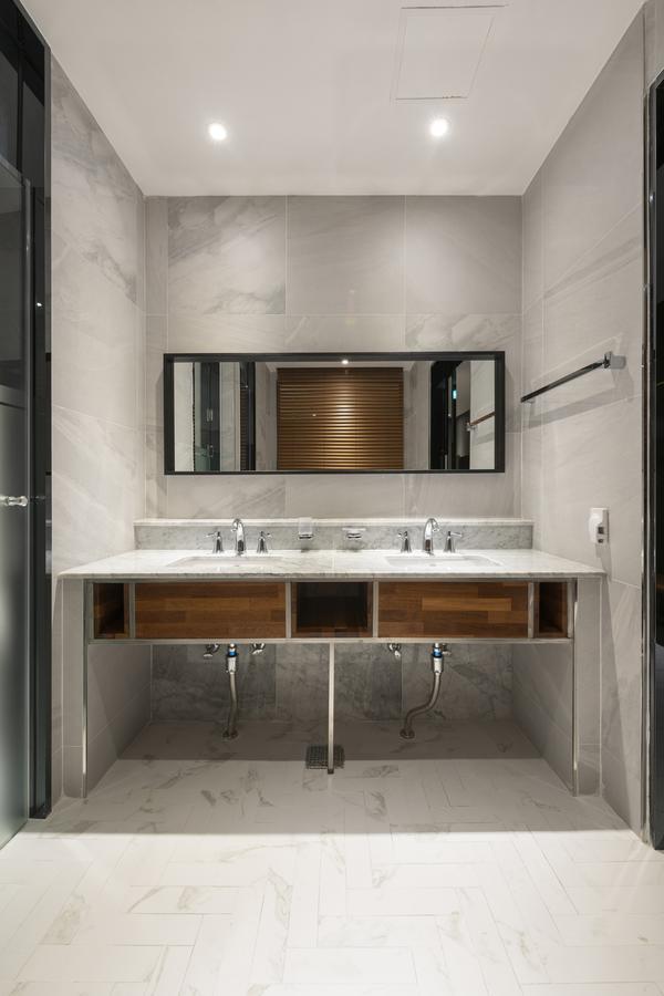 Brown-Dot Hotel Shinho Busan Buitenkant foto