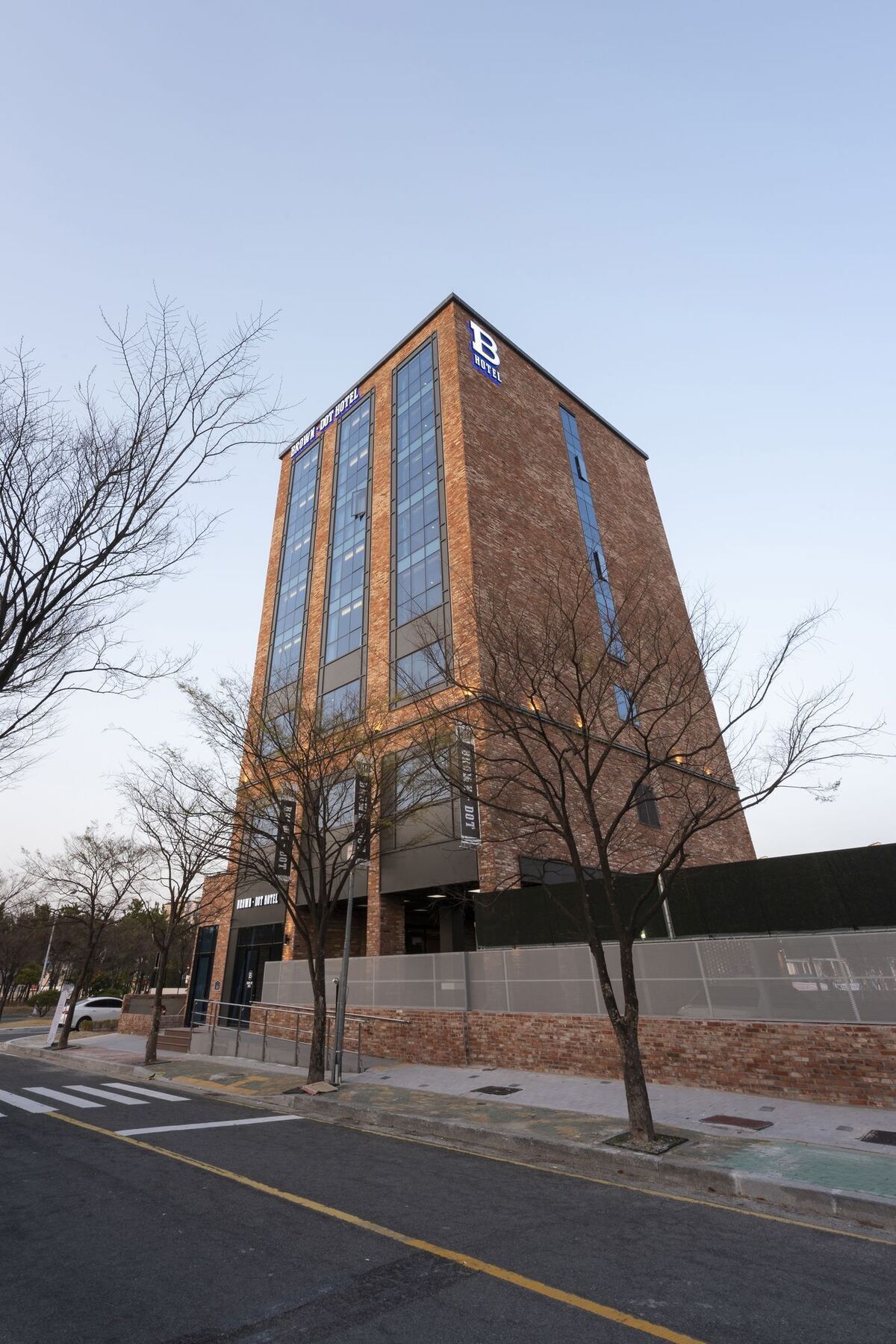 Brown-Dot Hotel Shinho Busan Buitenkant foto