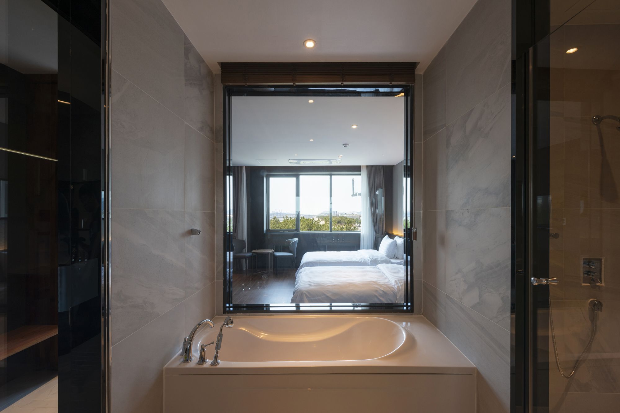 Brown-Dot Hotel Shinho Busan Buitenkant foto