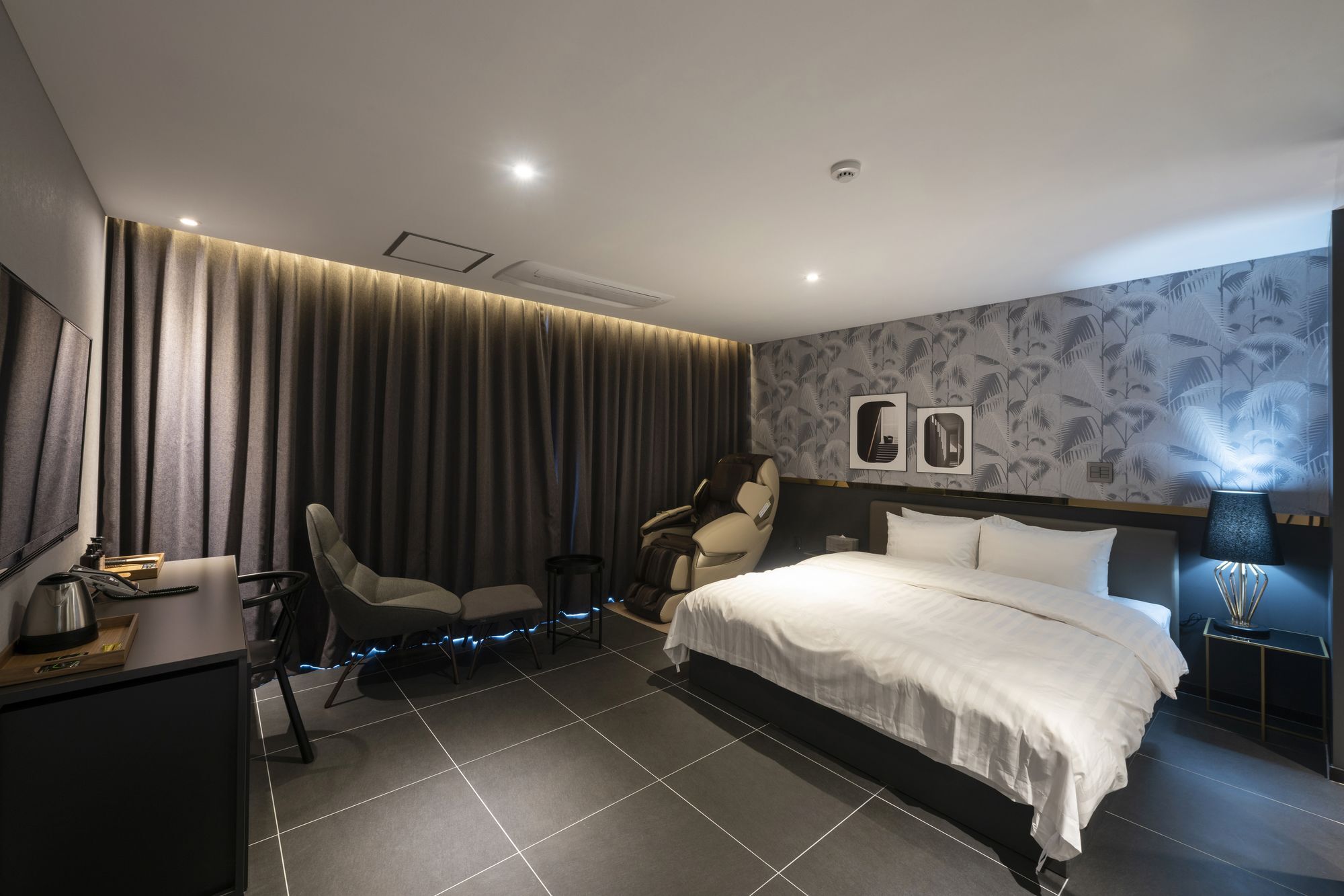 Brown-Dot Hotel Shinho Busan Buitenkant foto