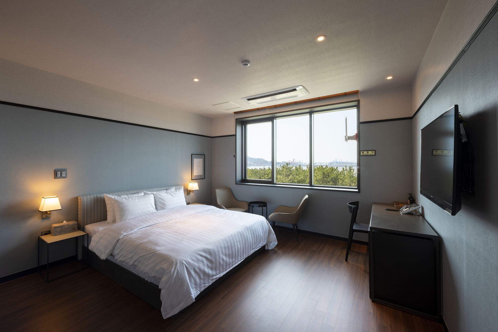 Brown-Dot Hotel Shinho Busan Buitenkant foto