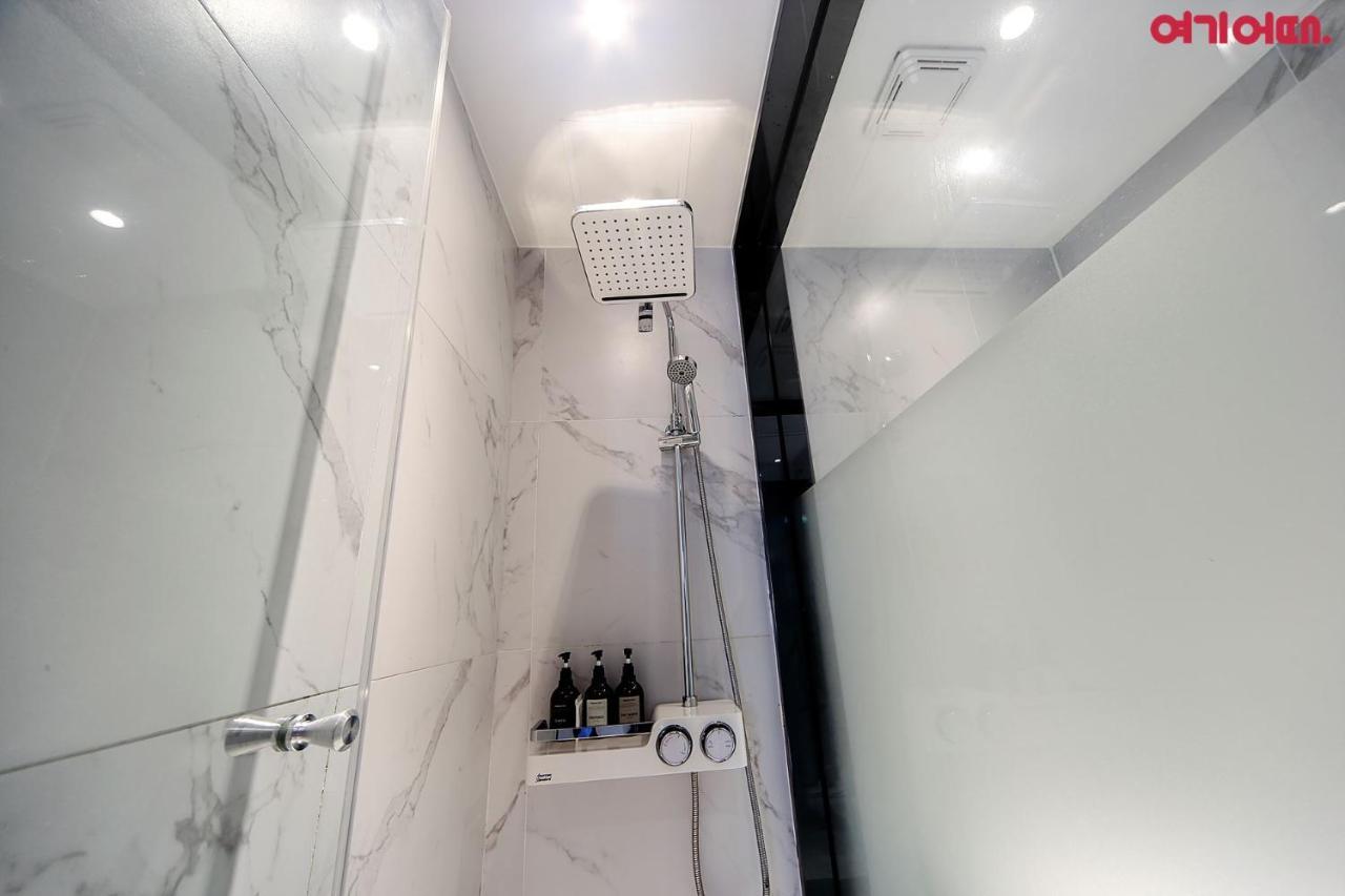 Brown-Dot Hotel Shinho Busan Buitenkant foto